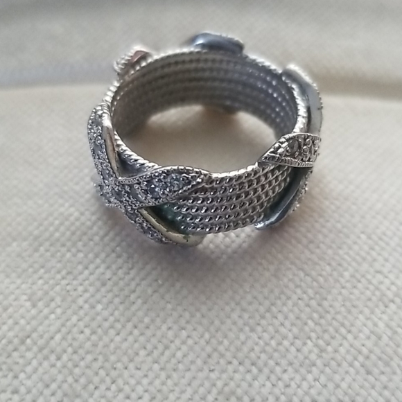 Ring - Picture 1 of 3